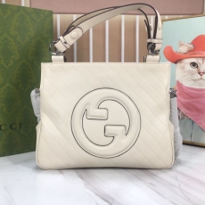 Gucci Shopping Bags